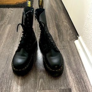 Dr. Martens Jadon Hi Smooth Platform Boots